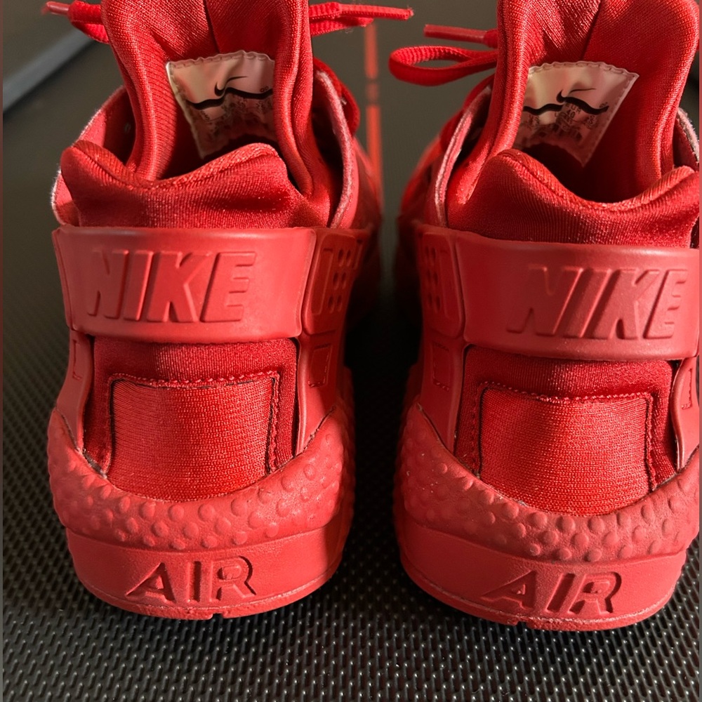 🚫SOLD🚫 Nike Huarache running shoes
